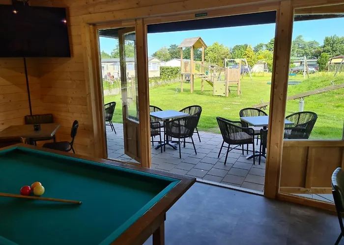 Chalet 505 Op Recreatiepark De Wielen *